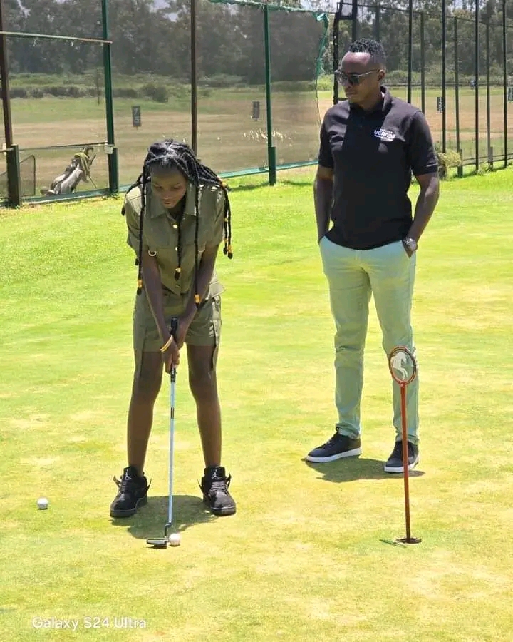 Dem Wa Facebook has finally broken her silence on why she left the Oga Obinna Show