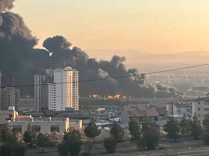 ๐๐ฅ๐๐๐๐๐ก๐: Tehran Hit byy New Wave Of Airstrikes