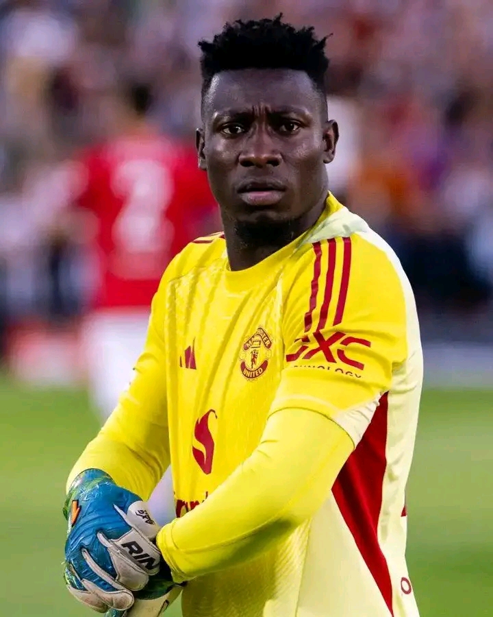 𝐁𝐑𝐄𝐀𝐊𝐈𝐍𝐆: André Onana’s wages are set to increase should Manchester United qualify for the UCL, ESPN report