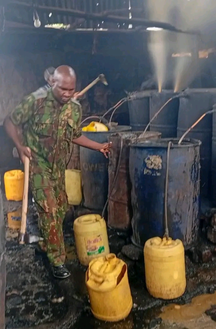 Police Destroy 2,000 Litres Of Illicit Brew In Nairobi