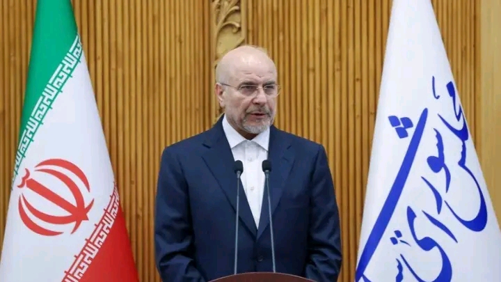 𝗕𝗥𝗘𝗔𝗞𝗜𝗡𝗚: Iran Declares “100% Shutdown” Of Hormuz — All Vessels Ordered To Hold Position